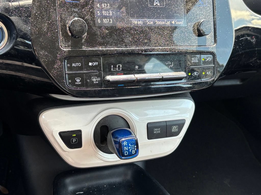 Used 2017 Toyota Prius Two w/ Prius Two Safety Plus Package FWD image 10