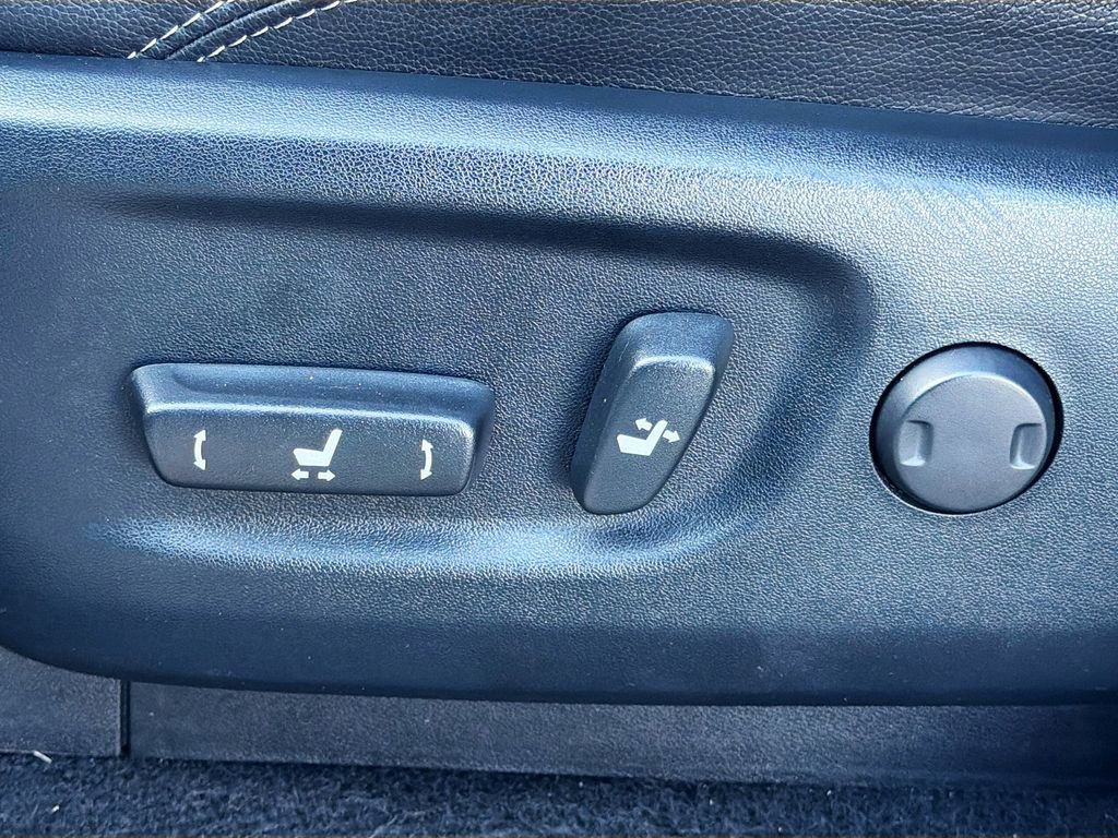 Used 2022 Toyota 4Runner Limited image 27