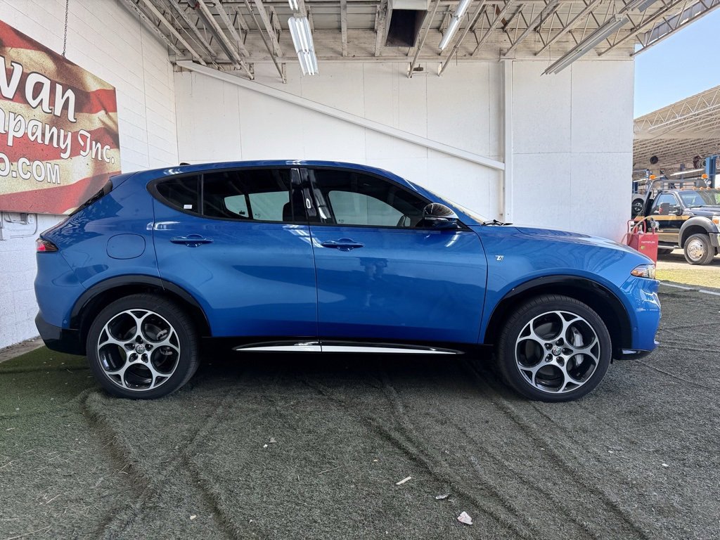 Used 2024 Alfa Romeo Tonale Ti image 7