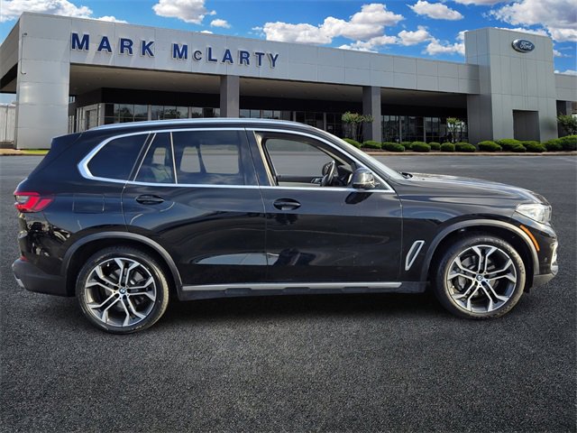 Used 2023 BMW X5 sDrive40i w/ Premium Package image 2