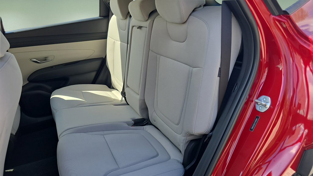 New 2026 Hyundai Tucson SE FWD image 27