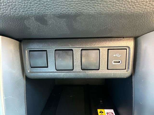 Used 2023 Toyota Corolla Cross LE w/ Moonroof Package image 37