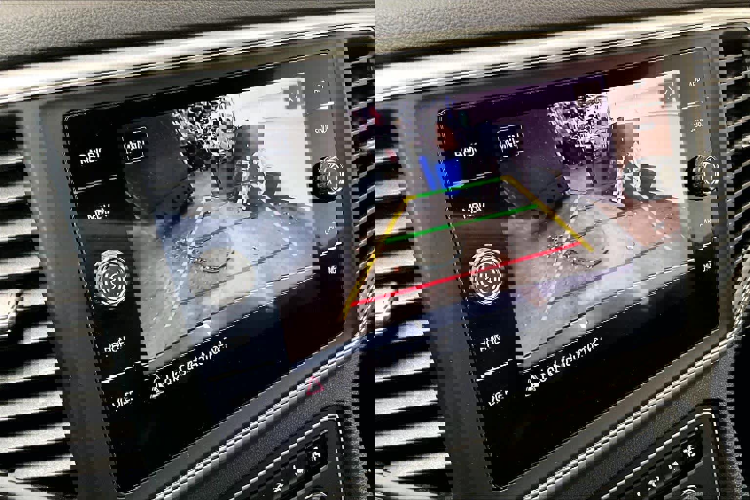 Used 2019 Volkswagen Atlas SE w/ Towing Package image 24