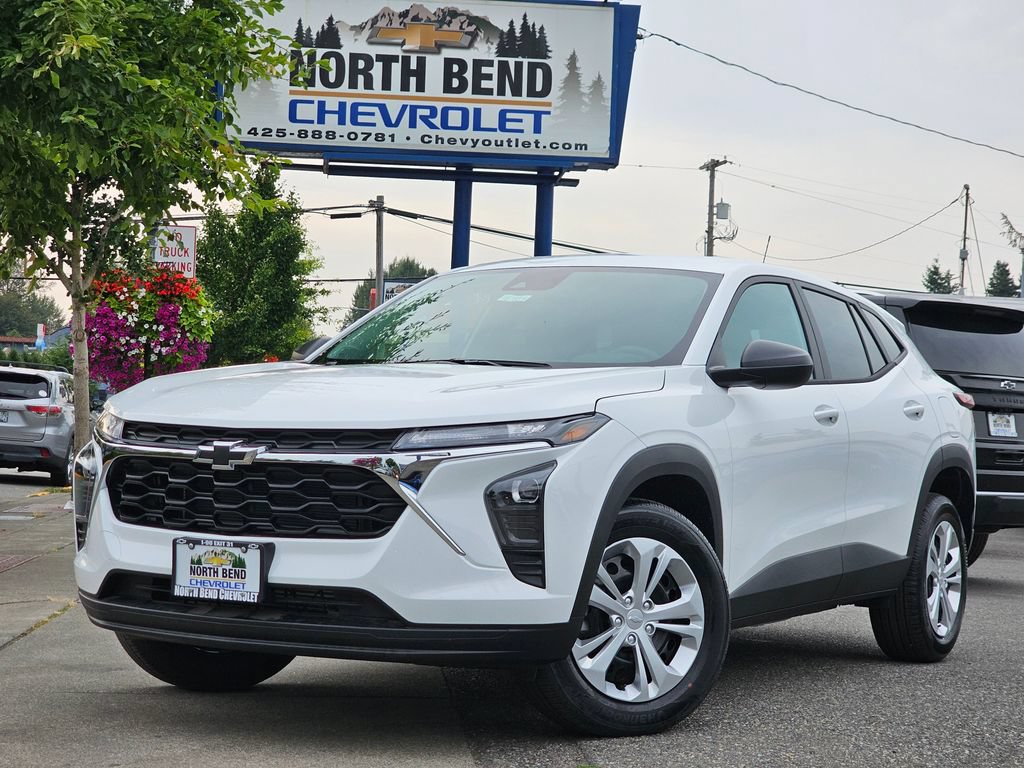 New 2026 Chevrolet Trax LS