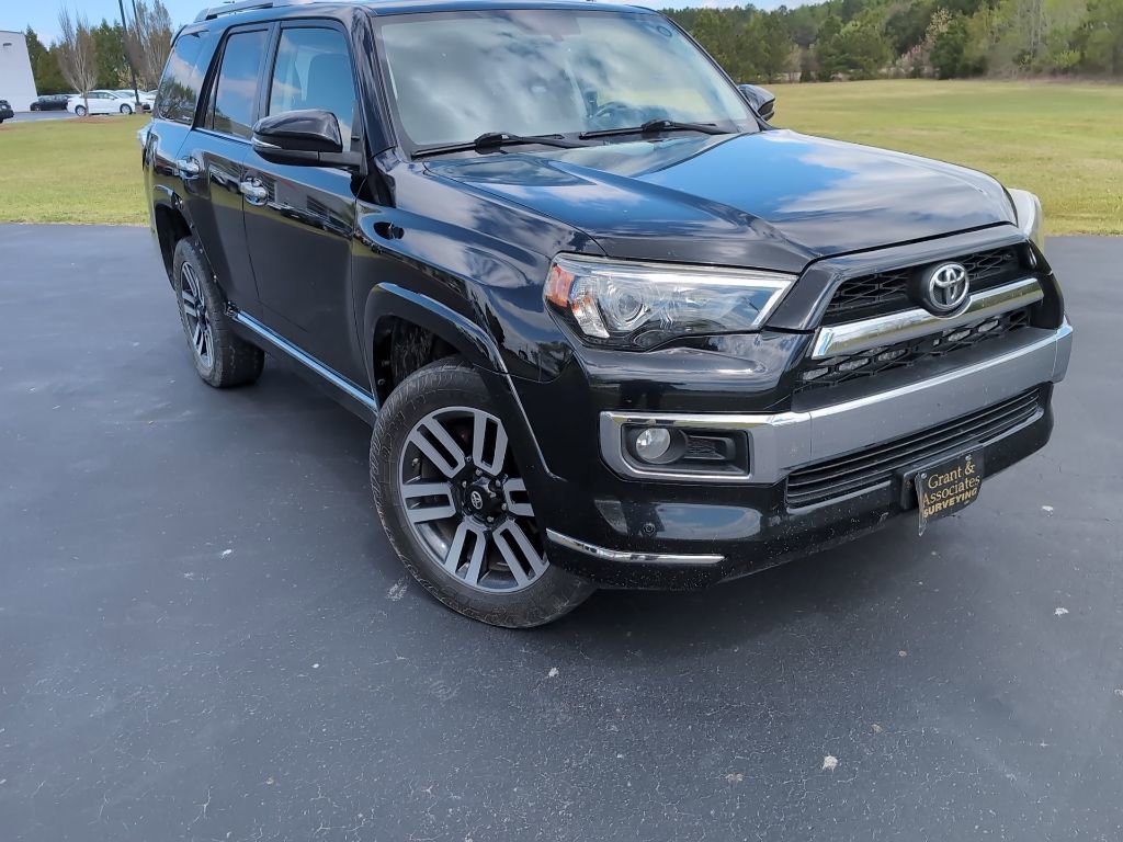 Used 2018 Toyota 4Runner Limited w/ Wilderness Package AWD/4WD image 4