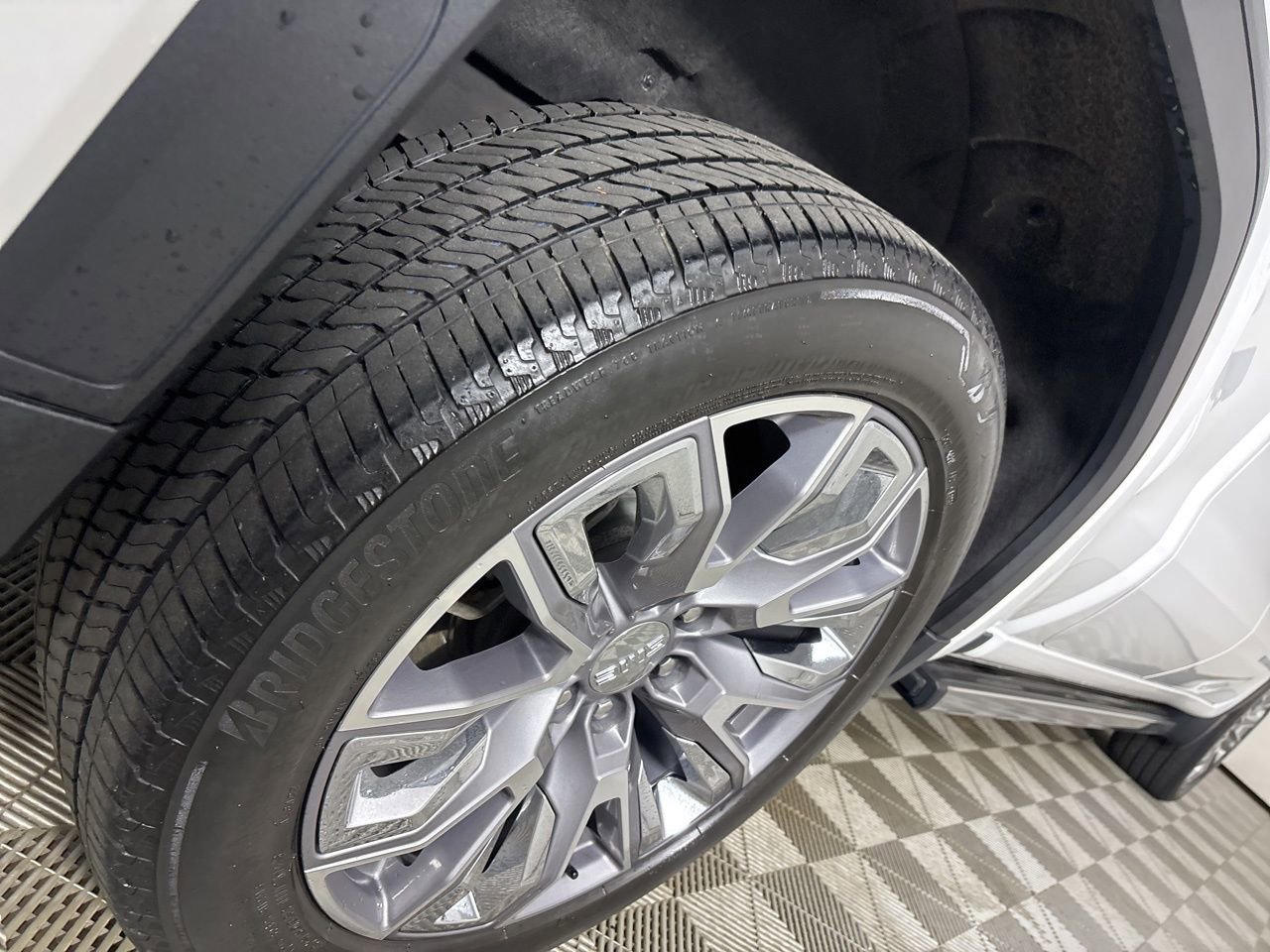 Used 2023 GMC Sierra 1500 Denali w/ Denali Reserve Package image 33