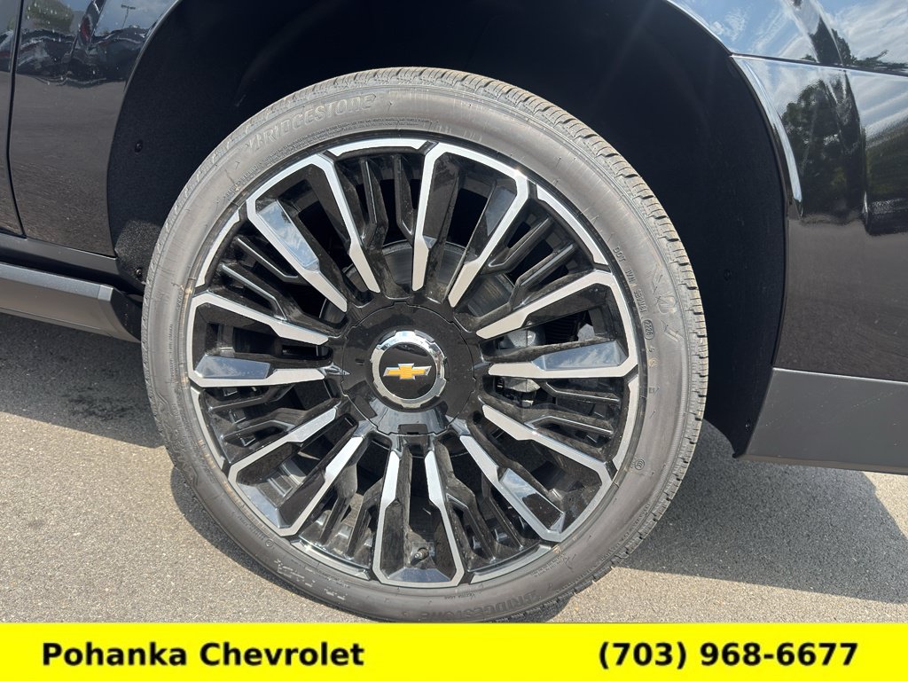 New 2026 Chevrolet Suburban High Country AWD/4WD image 34