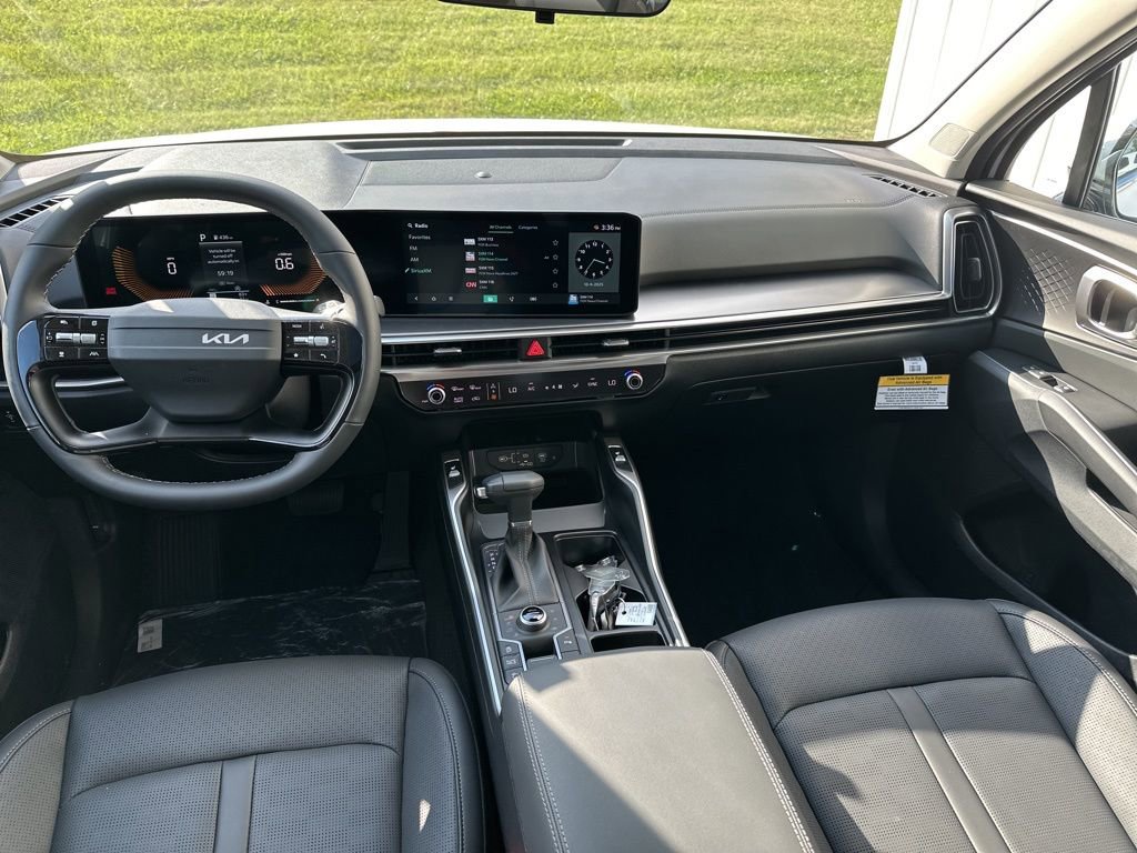 New 2026 Kia Sorento S w/ S Panoramic Sunroof Package image 13