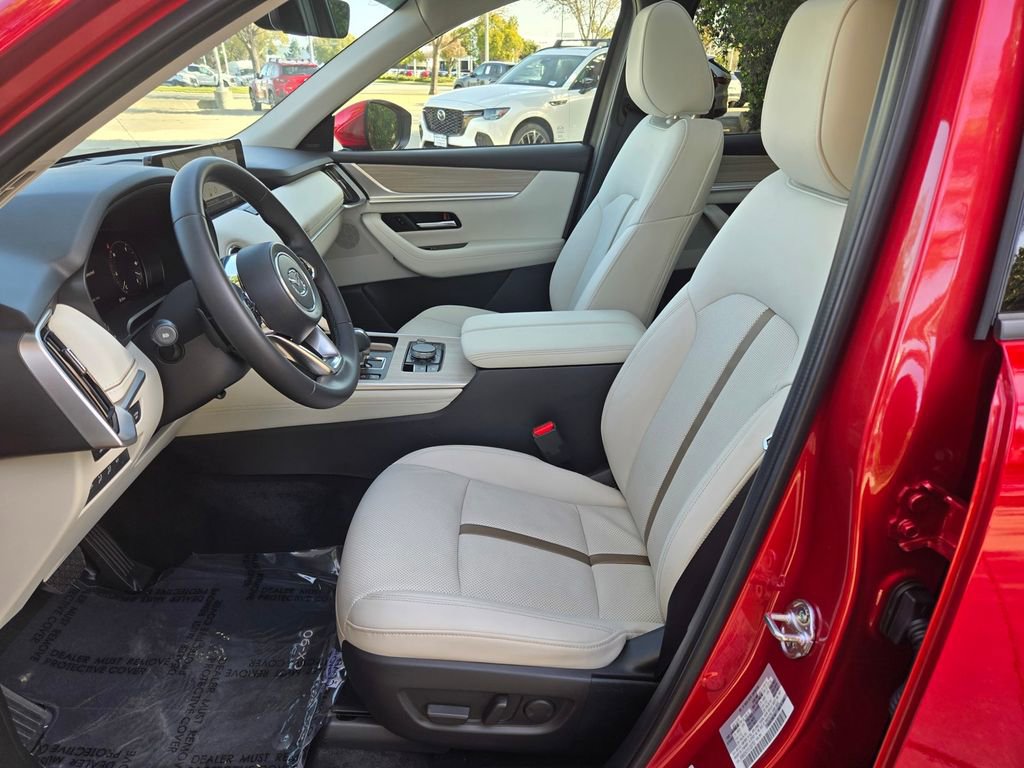 Certified 2025 MAZDA CX-90 3.3 Turbo w/ Premium Plus Pkg image 19