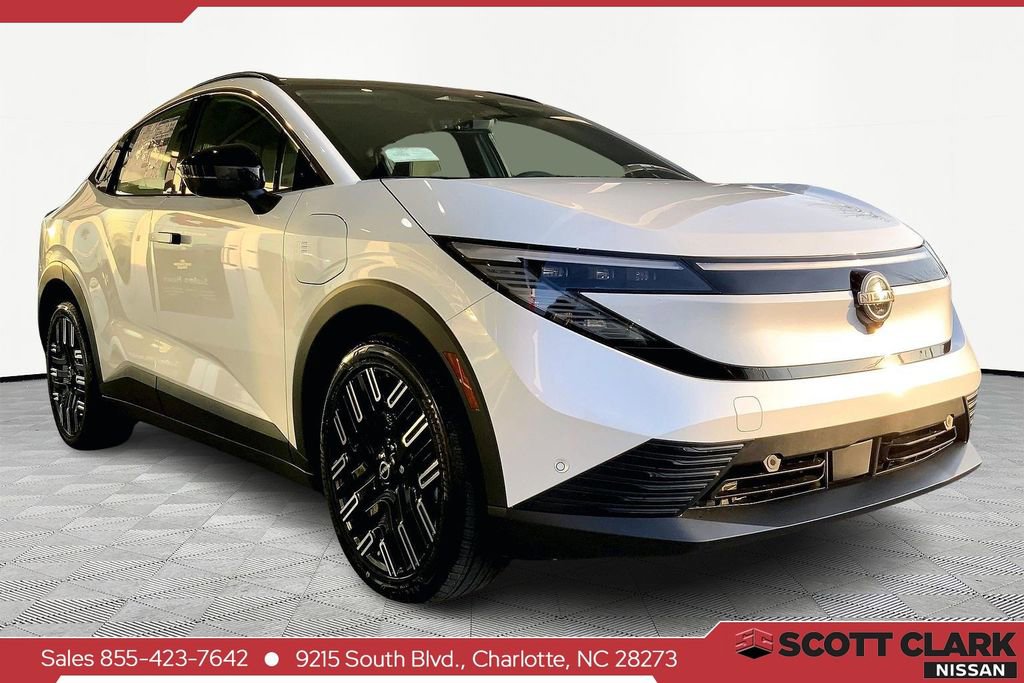 New 2026 Nissan Leaf Platinum+ w/ Cargo Package (Platinum+) image 1