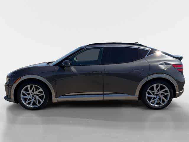 Used 2023 Genesis GV60 Advanced AWD/4WD video 2