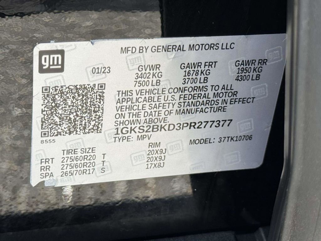 Used 2023 GMC Yukon SLT w/ SLT Luxury Package AWD/4WD image 29