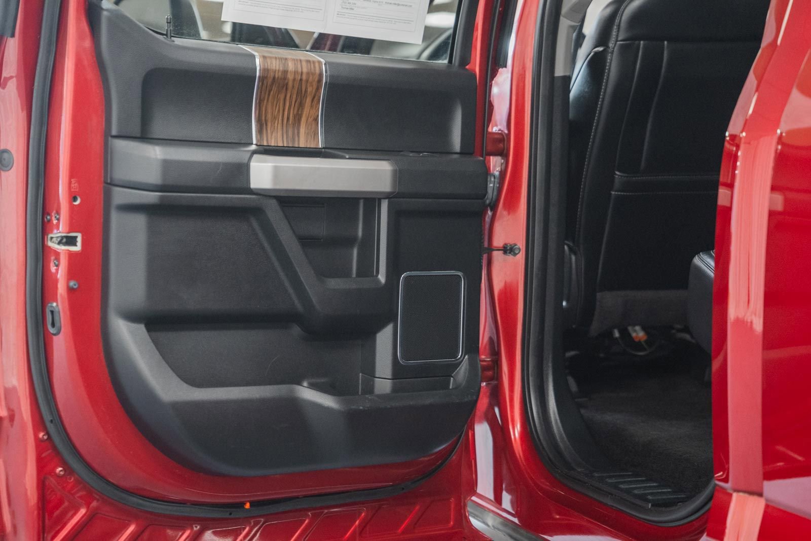 Used 2018 Ford F150 Lariat w/ Heavy-Duty Payload Package image 46