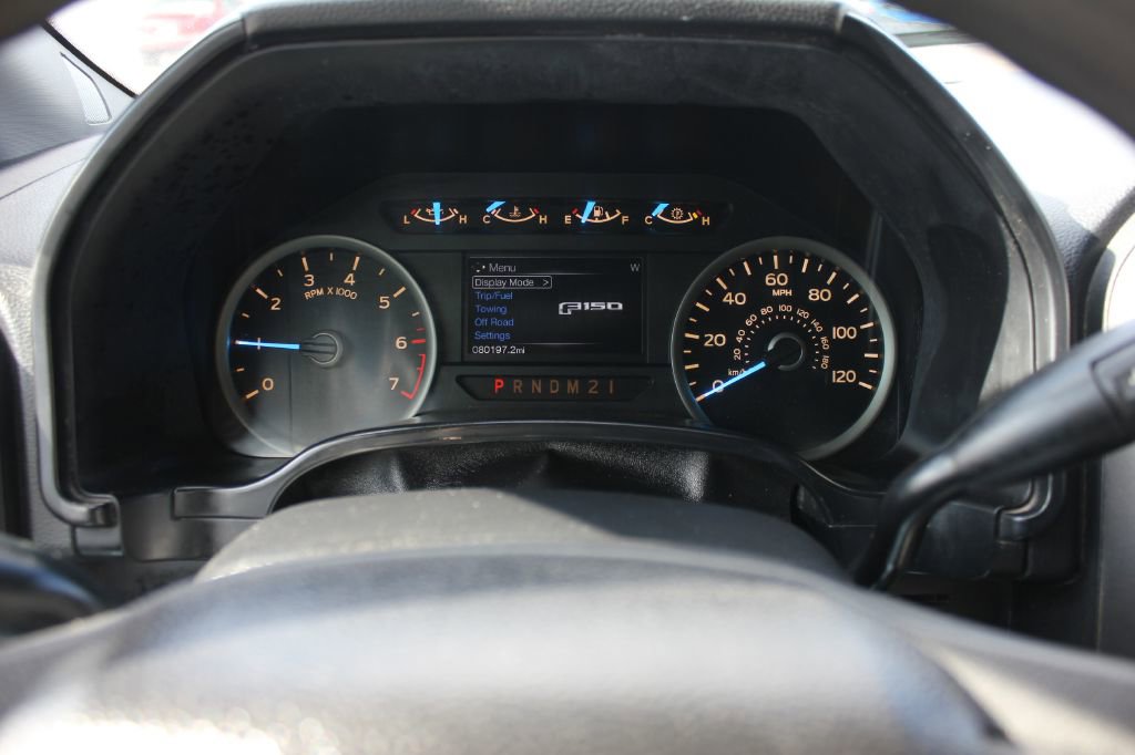 Used 2017 Ford F150 XLT w/ Trailer Tow Package image 12