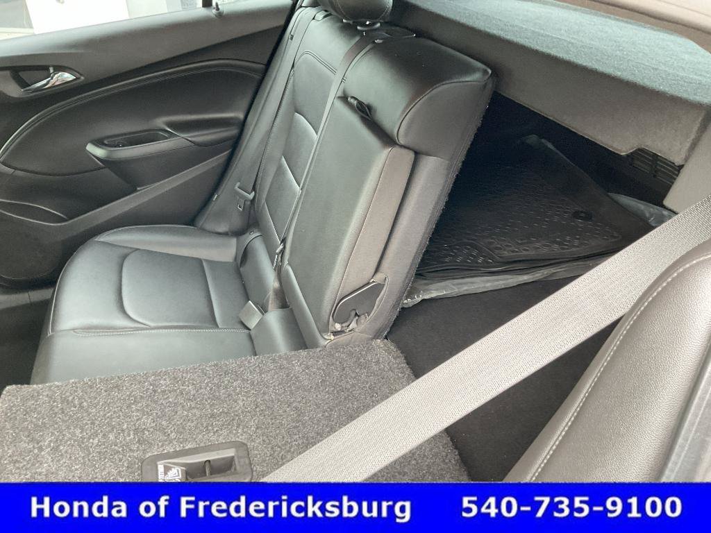 Used 2019 Chevrolet Cruze Diesel w/ Sun And Sound Package FWD image 23