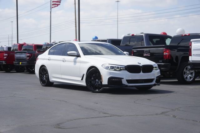 Used 2020 BMW 540i w/ M Sport Package image 2