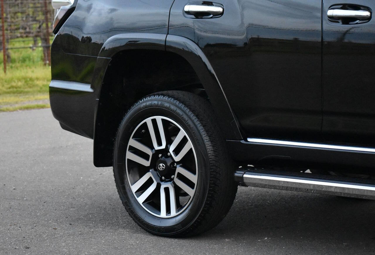 Used 2016 Toyota 4Runner Limited image 19