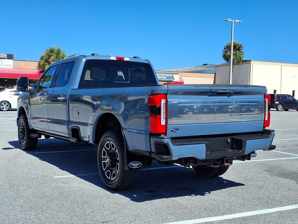 Used 2023 Ford F250 Platinum AWD/4WD image 5