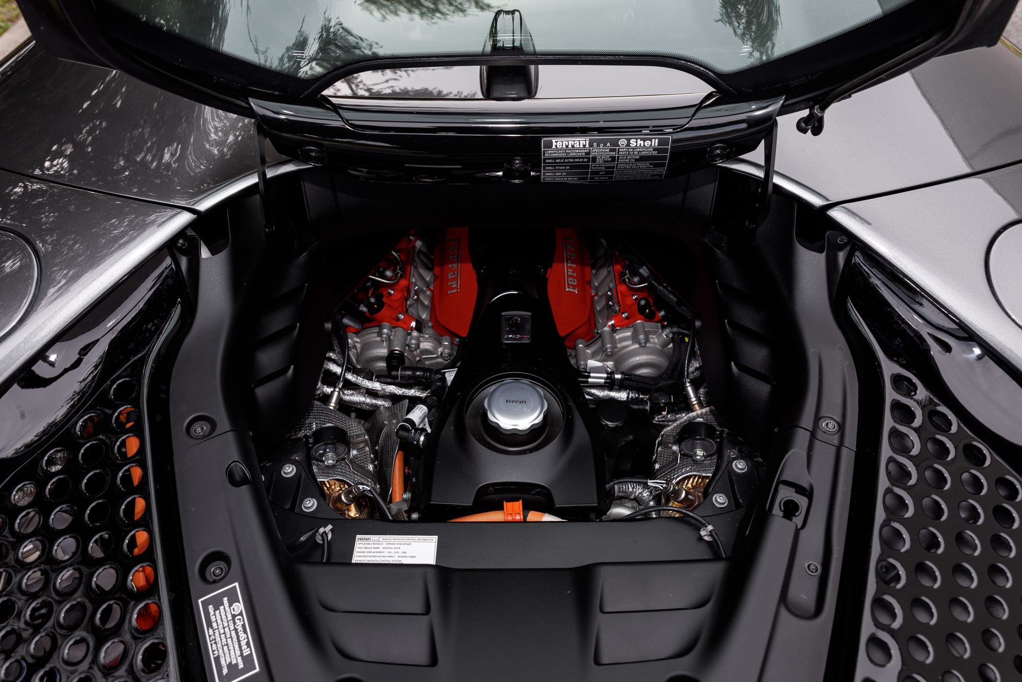Used 2024 Ferrari SF90 Spider AWD/4WD image 17