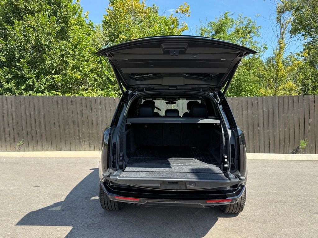 New 2026 Land Rover Range Rover SE AWD/4WD image 5