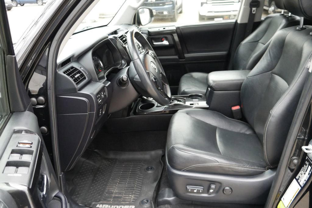 Used 2020 Toyota 4Runner Nightshade AWD/4WD image 8