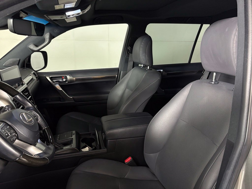 Used 2023 Lexus GX 460 Premium w/ Premium Plus Package AWD/4WD image 18