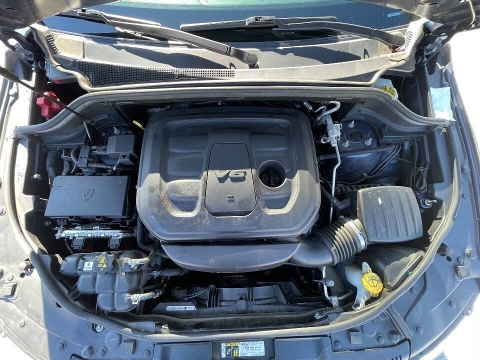 Used 2021 Dodge Durango SXT image 43