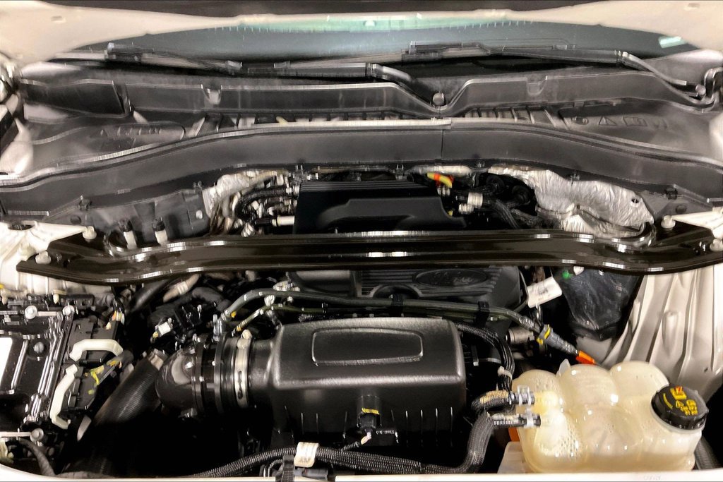 Used 2020 Ford Explorer Limited RWD image 42