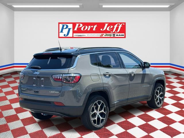 Used 2024 Jeep Compass Limited AWD/4WD image 4