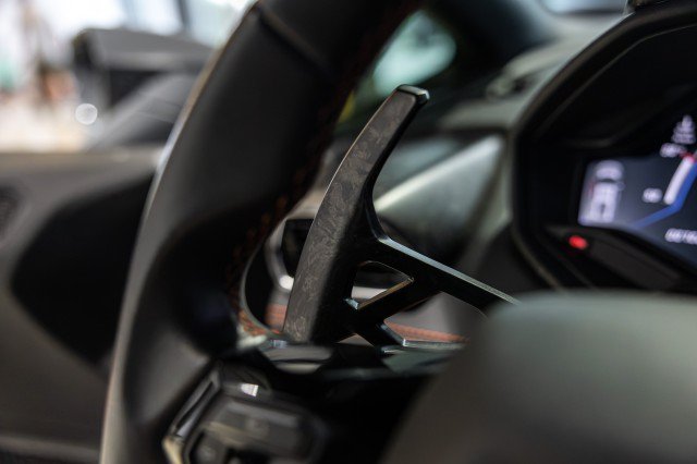 Used 2022 Lamborghini Huracan EVO RWD image 45