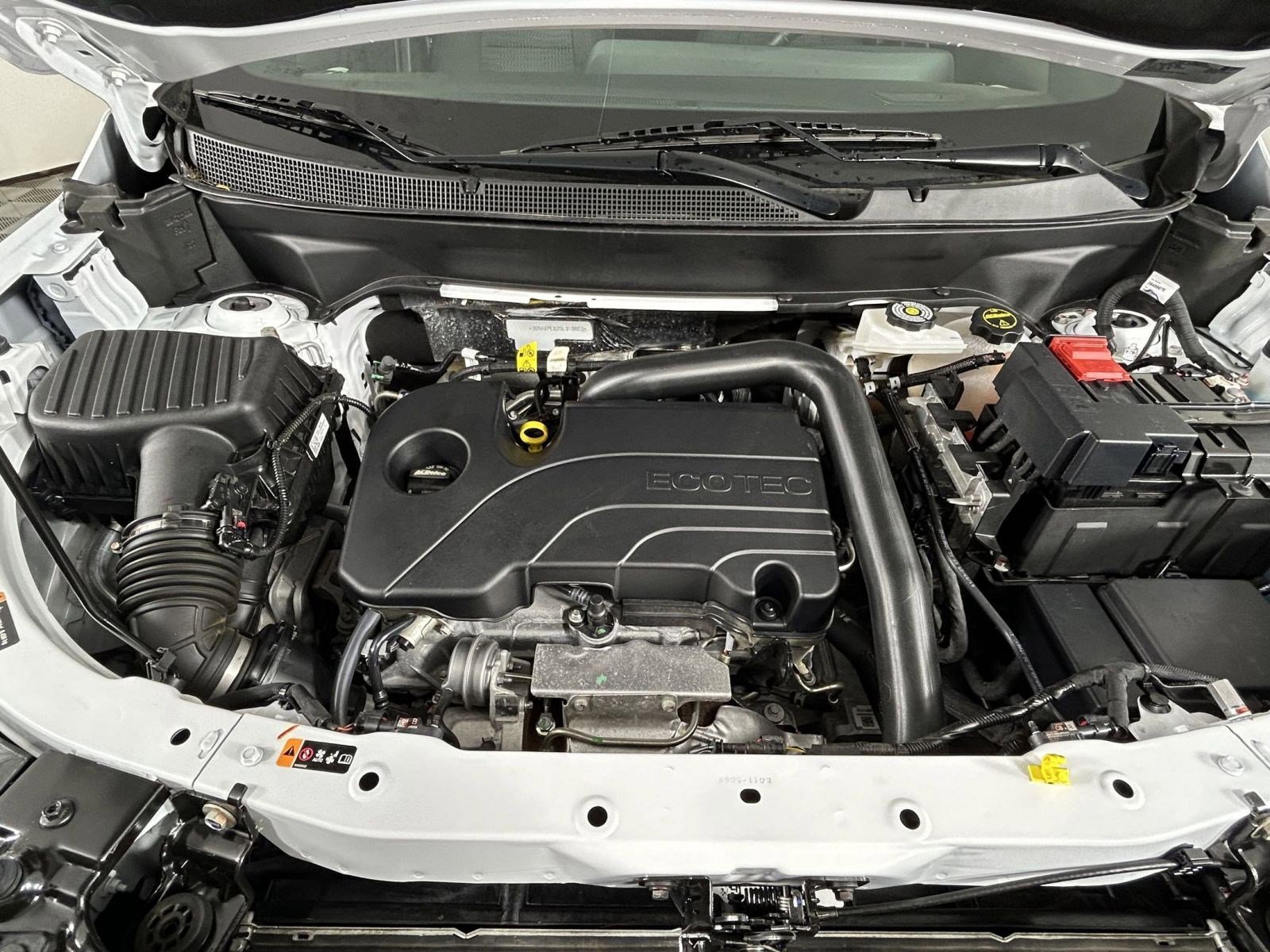 Used 2025 Chevrolet Equinox LT image 17