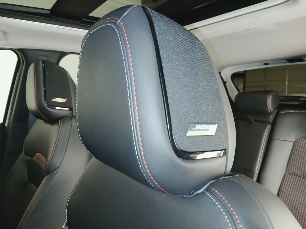 Certified 2025 Nissan Kicks SR w/ SR Premium Package AWD/4WD image 14