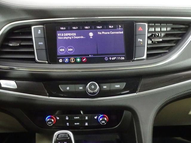 Used 2020 Buick Enclave Essence w/ LPO, Luxury Package image 27
