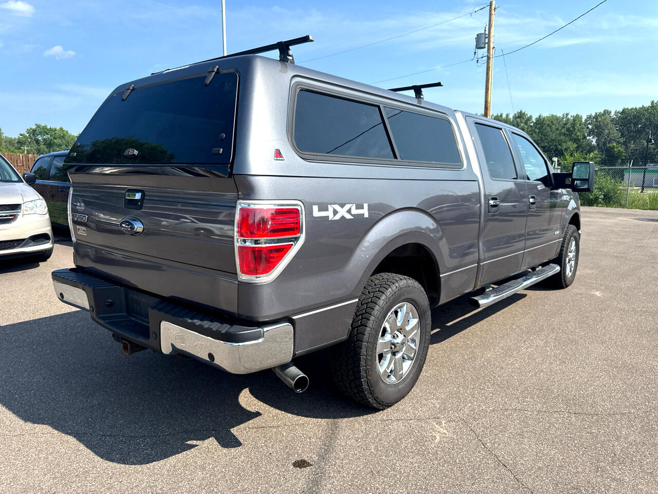 Used 2014 Ford F150 XLT w/ Equipment Group 302A Luxury image 5