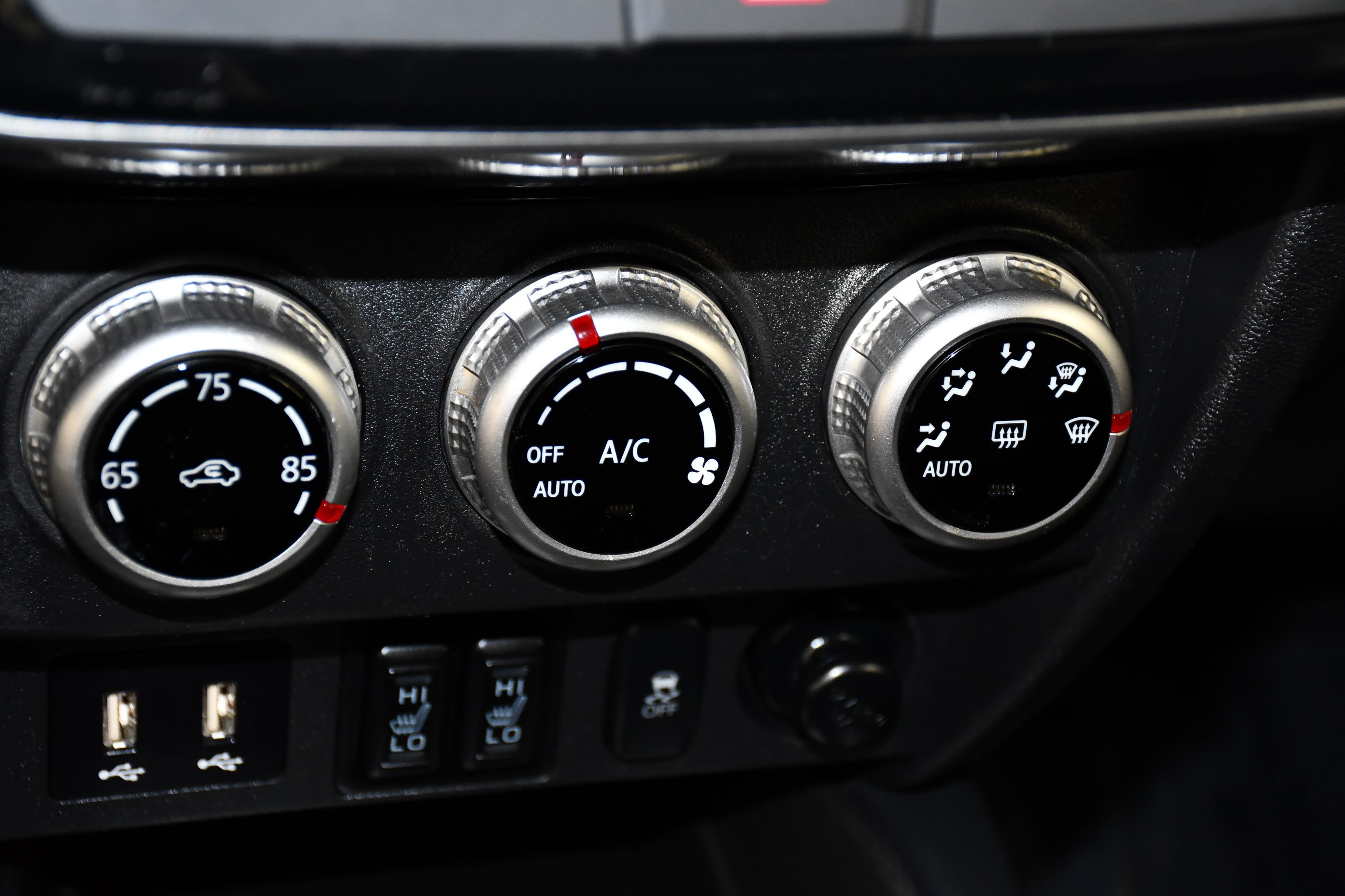 Used 2023 Mitsubishi Outlander Sport SE AWD/4WD image 28