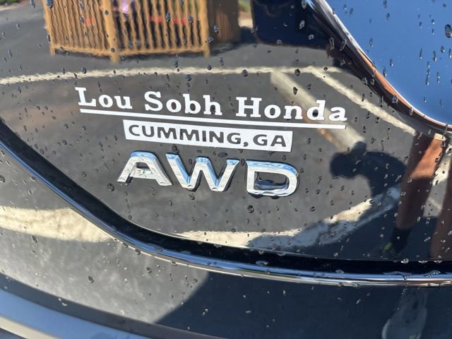Used 2025 Honda Pilot Touring image 9