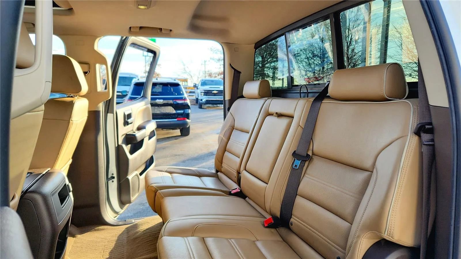 Used 2018 GMC Sierra 3500 Denali w/ Duramax Plus Package image 19