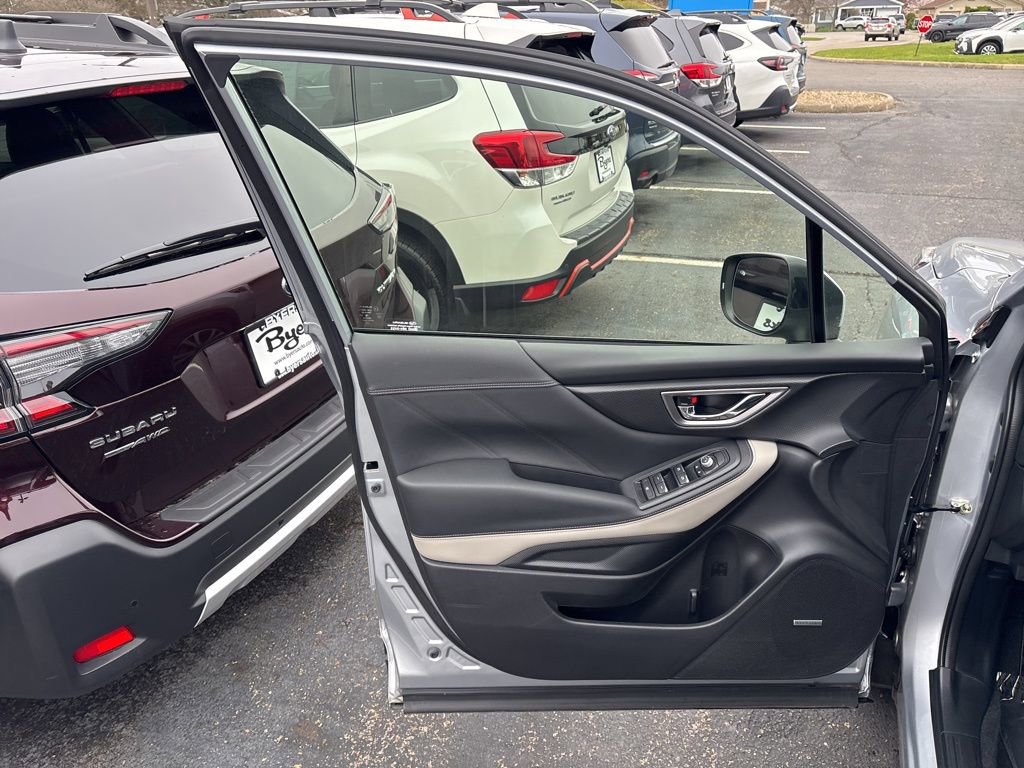 Certified 2023 Subaru Forester Limited image 18