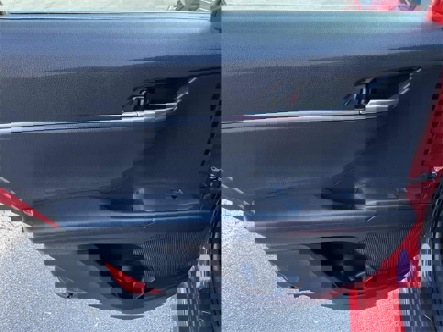 Used 2023 Toyota Camry SE image 17