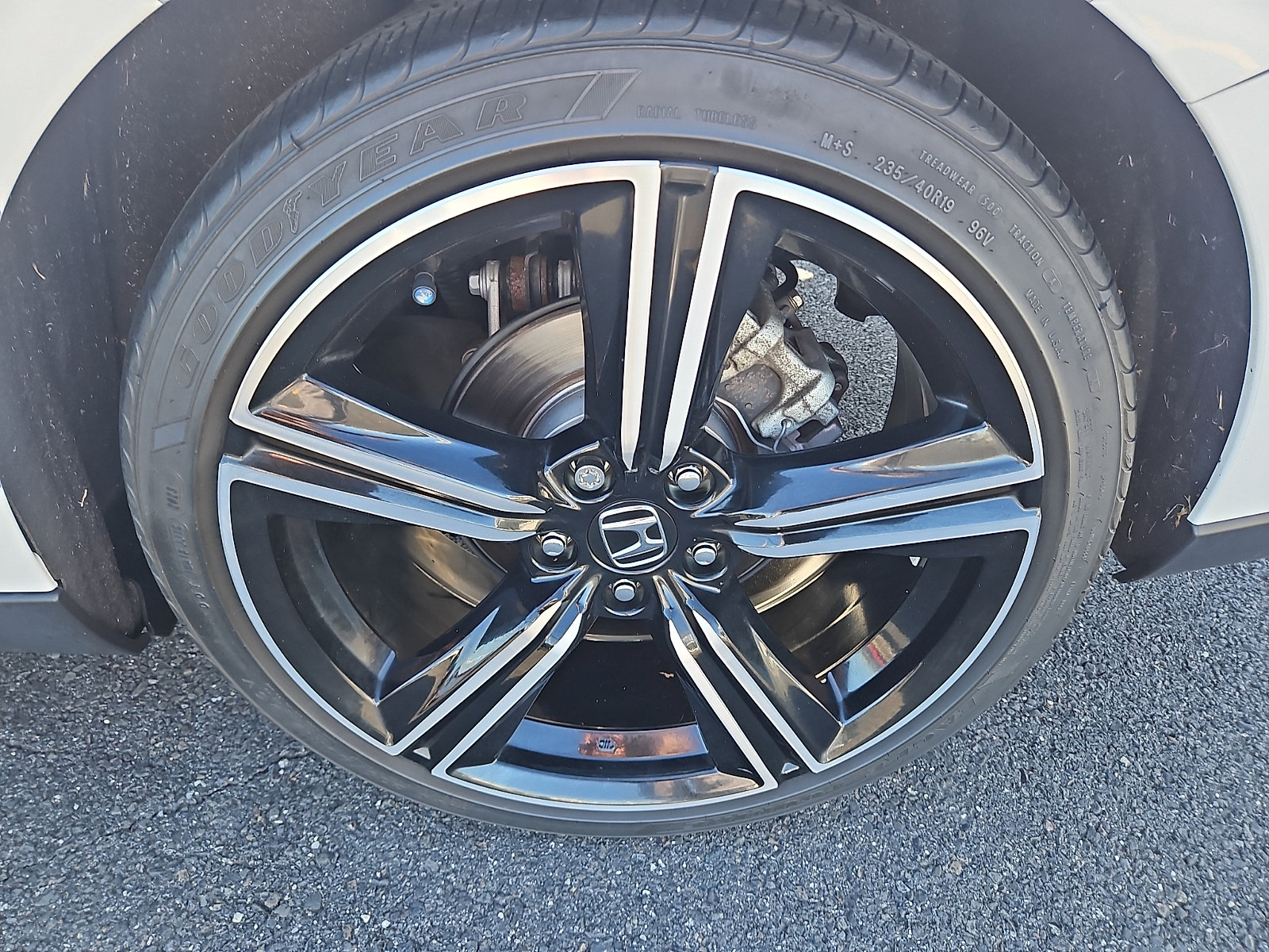 Used 2023 Honda Accord Sport image 26