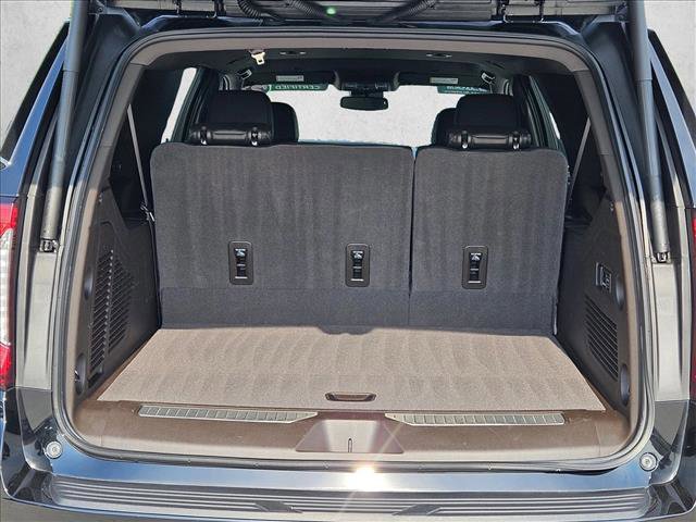 Used 2023 GMC Yukon XL Denali w/ Max Trailering Package AWD/4WD image 7