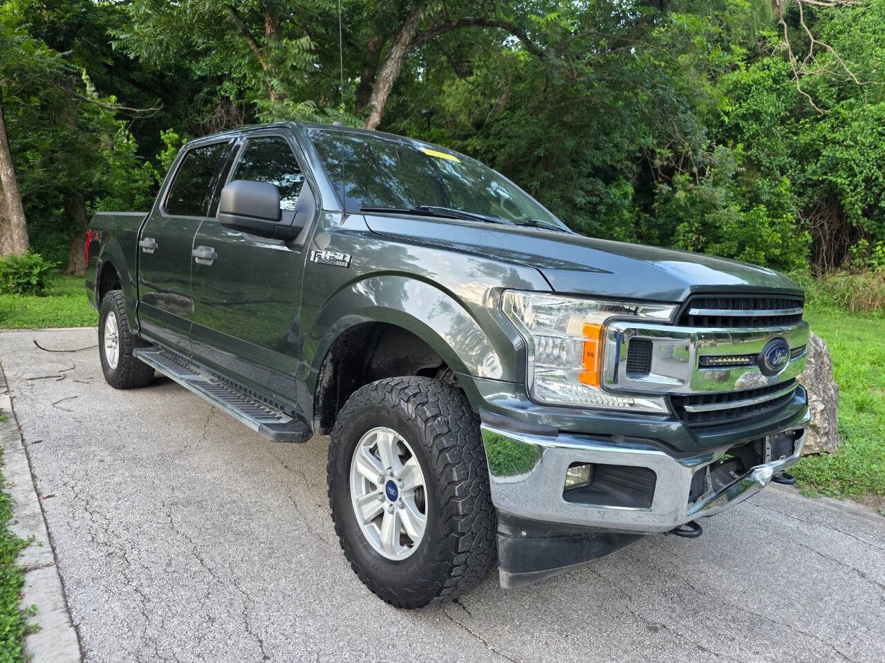 Used 2018 Ford F150 XLT AWD/4WD image 2