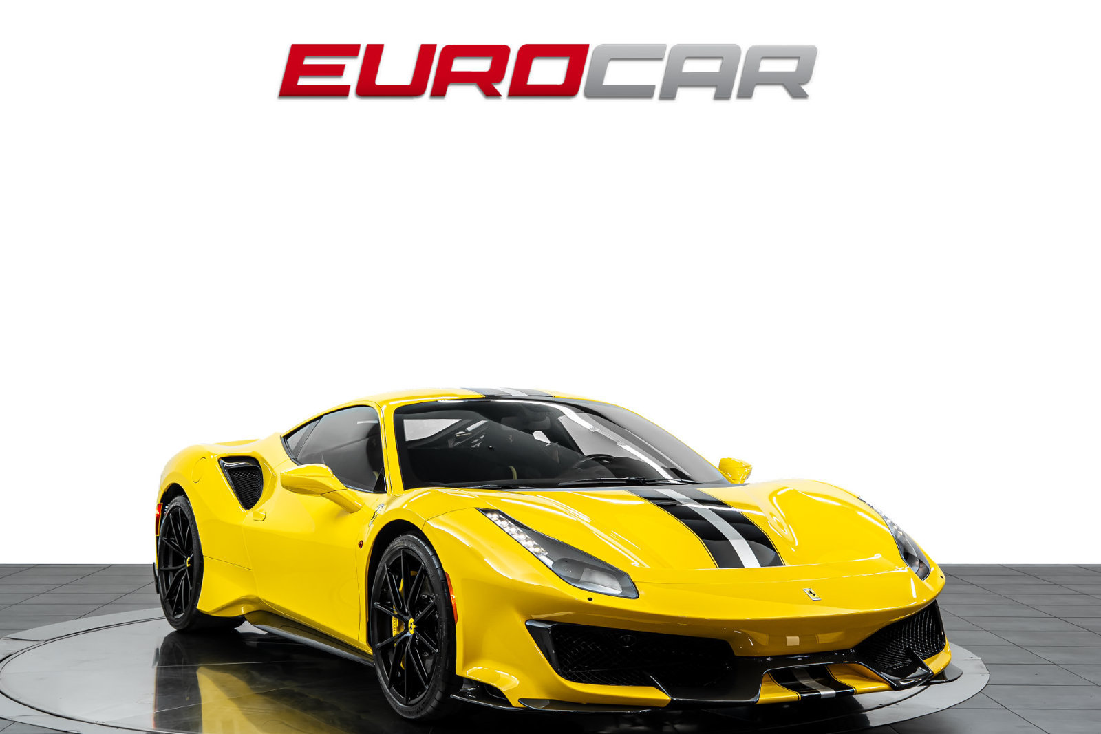 Used 2020 Ferrari 488 Pista Coupe RWD image 7