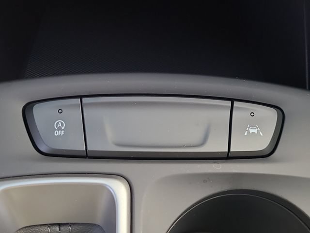 New 2026 Chevrolet Trax LS FWD image 31