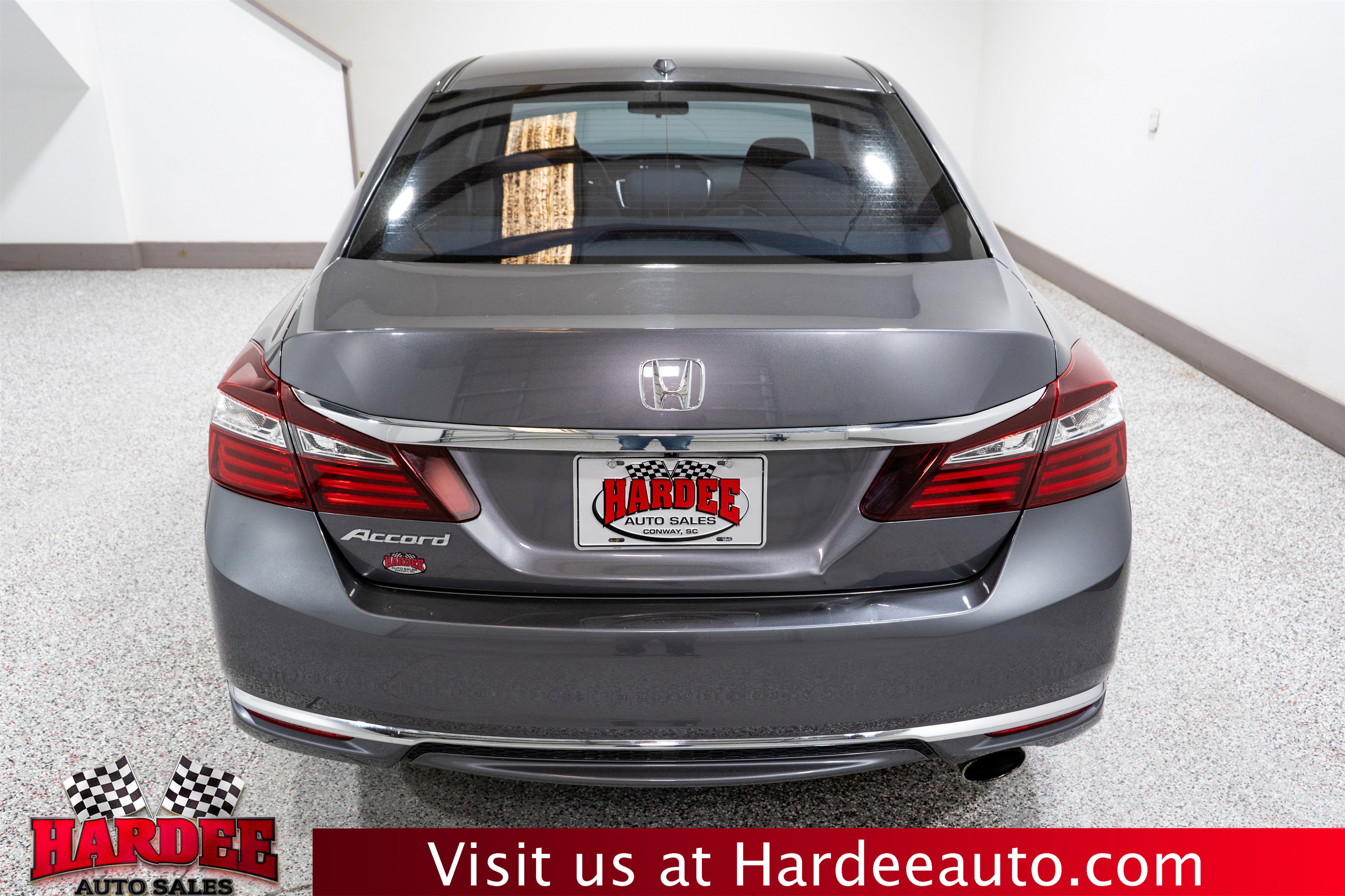Used 2017 Honda Accord EX image 4