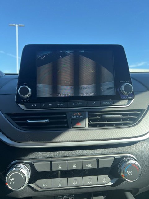 New 2025 Nissan Altima 2.5 SR image 16