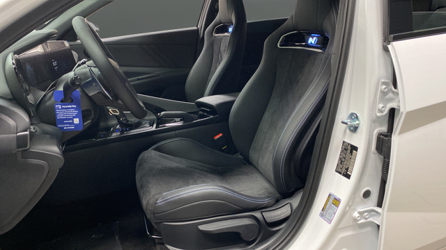 New 2026 Hyundai Elantra N FWD image 9