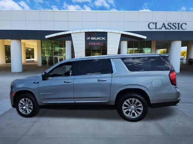 Used 2024 GMC Yukon XL Denali RWD image 6