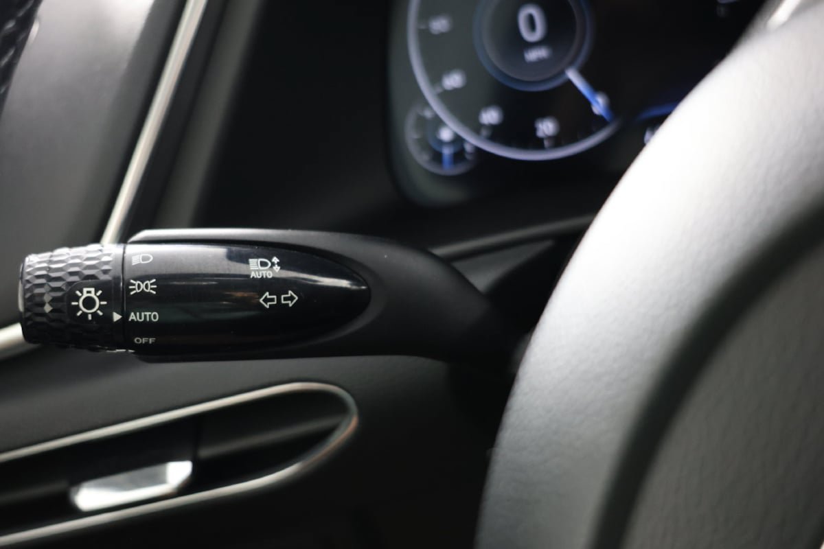 Used 2022 Hyundai Sonata SEL w/ Convenience Package FWD image 25