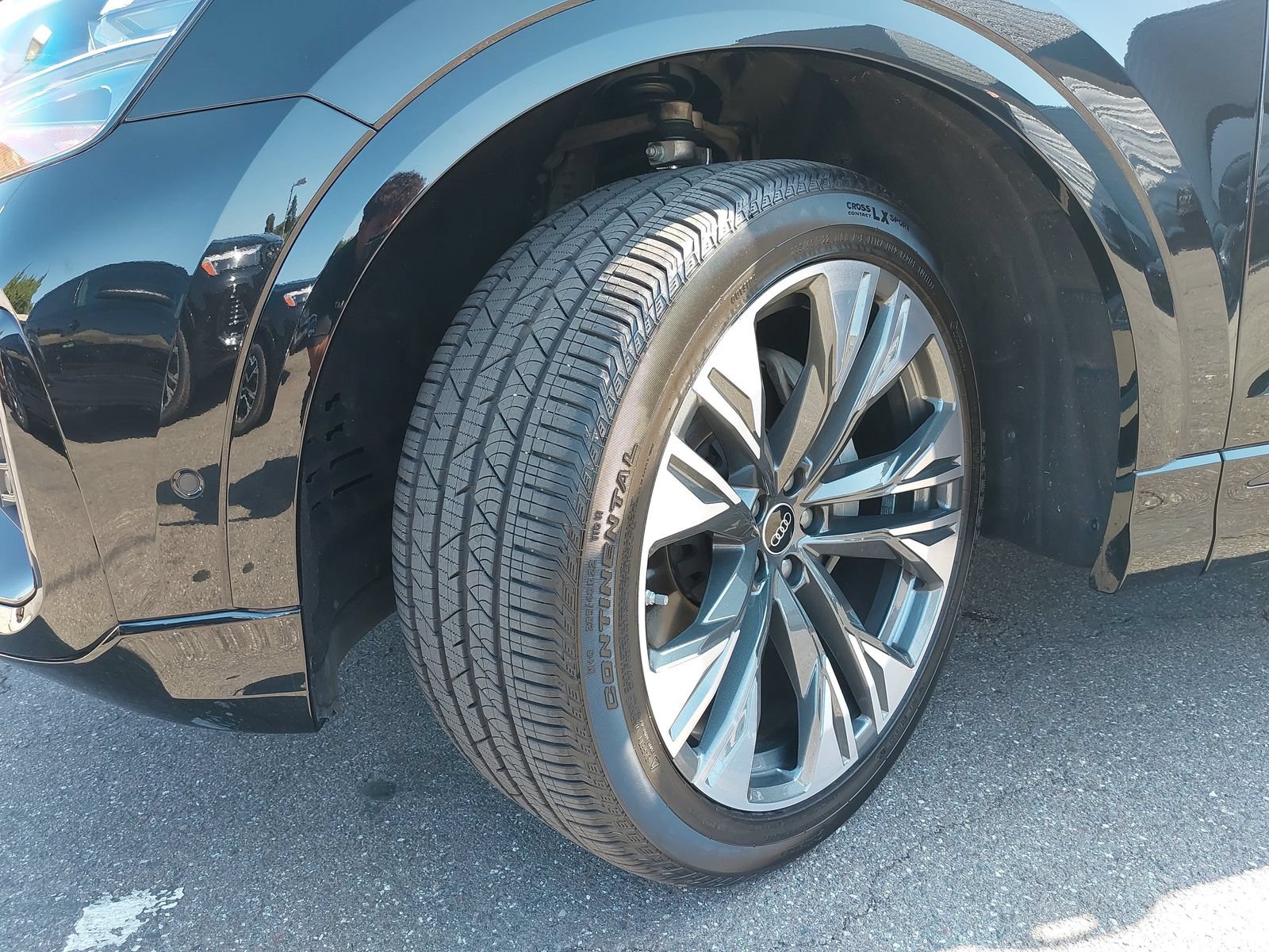 Used 2024 Audi Q8 Premium Plus w/ Premium Plus Package AWD/4WD image 36